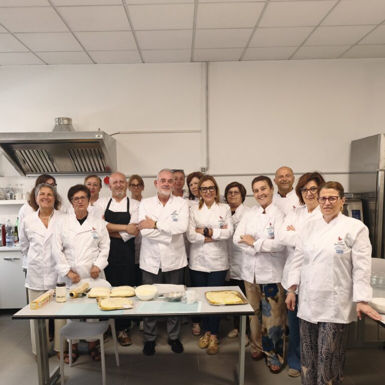 Foto gruppo corso cucina I Sapori che Fanno Bene